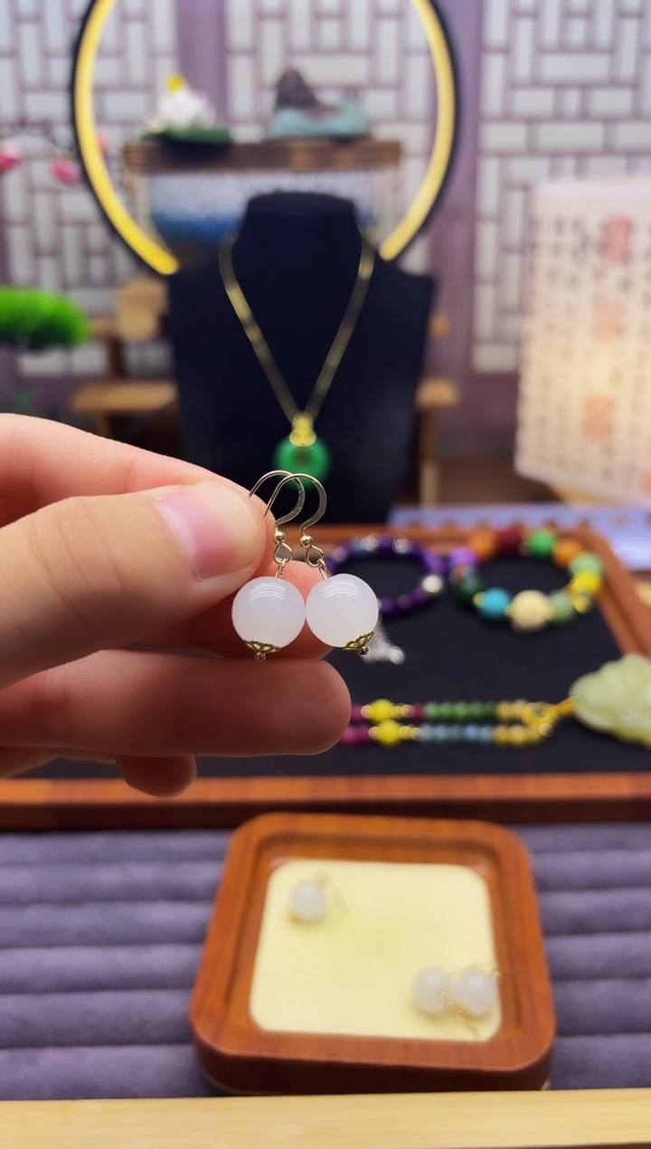 和田玉14K金镶嵌耳饰E118