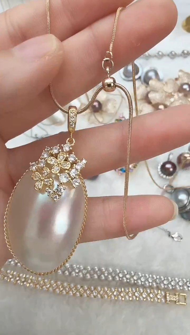 铜合金无繁花吊坠