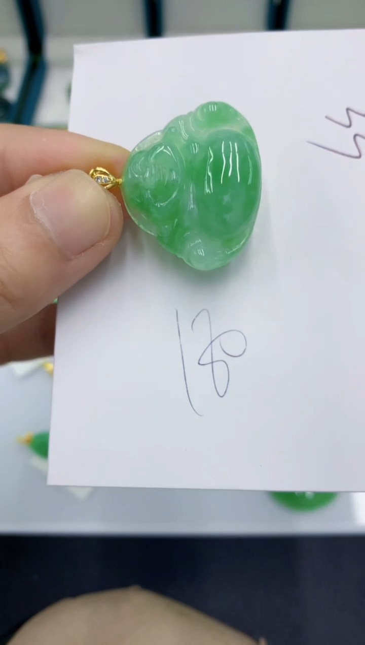 颈饰未镶嵌翡翠翡翠