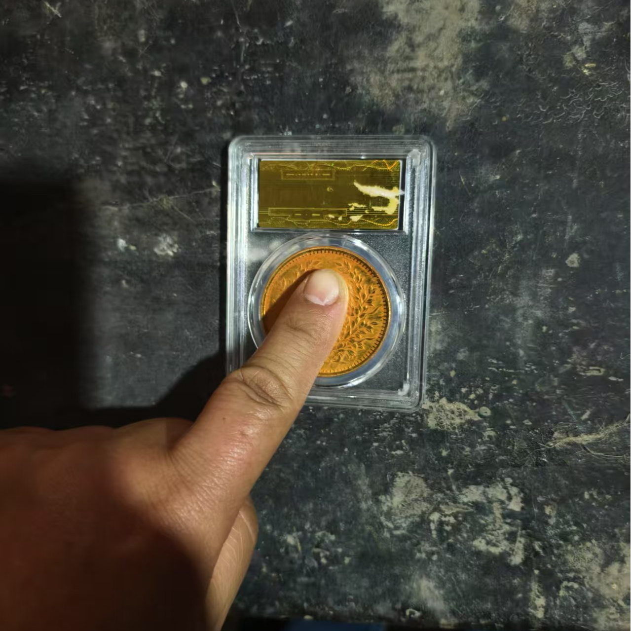 精品摆件小评及洋洋