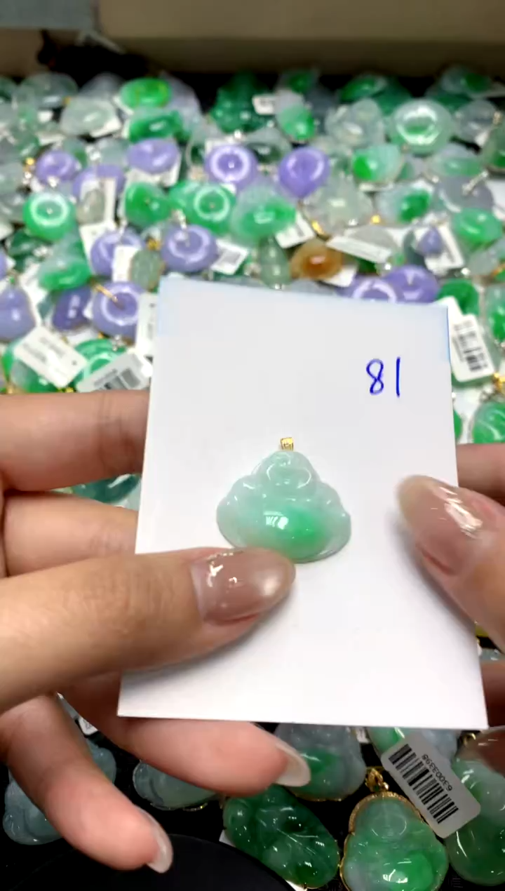 【闪购商品】翡翠颈饰18K金镶嵌1111111111111111