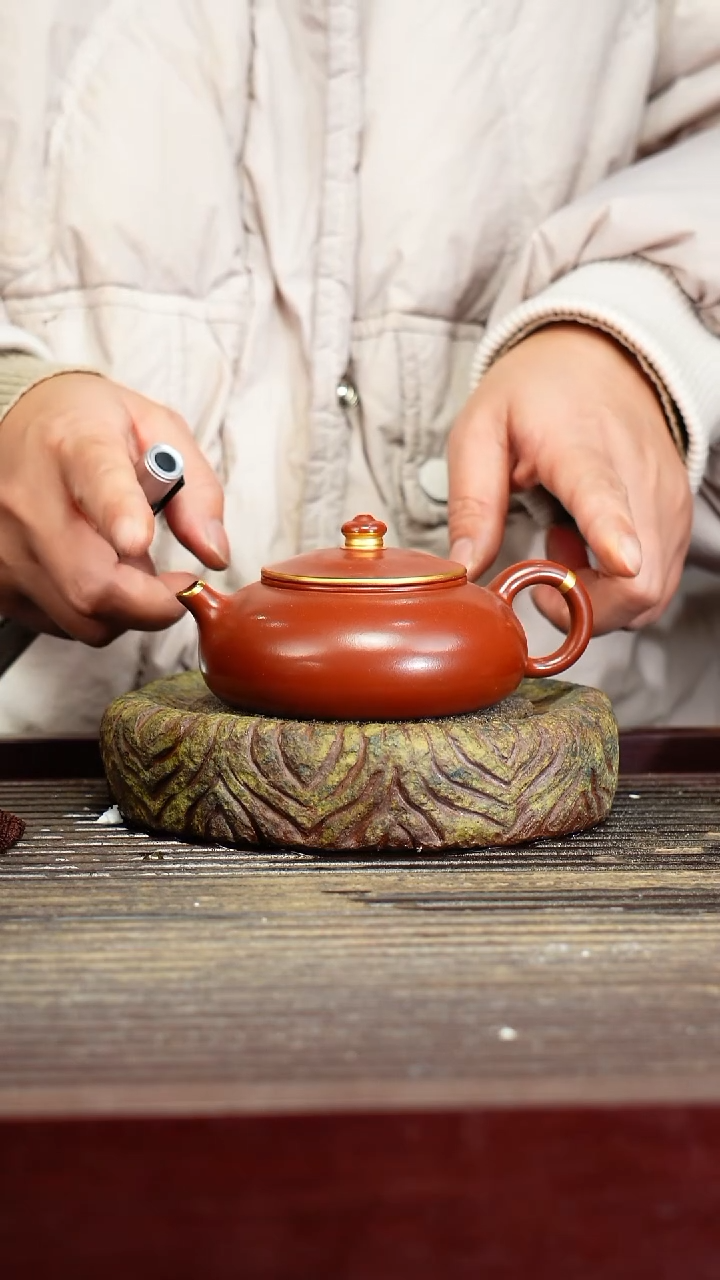 宜兴原矿紫砂壶茶壶宜兴原矿紫砂壶茶壶150C