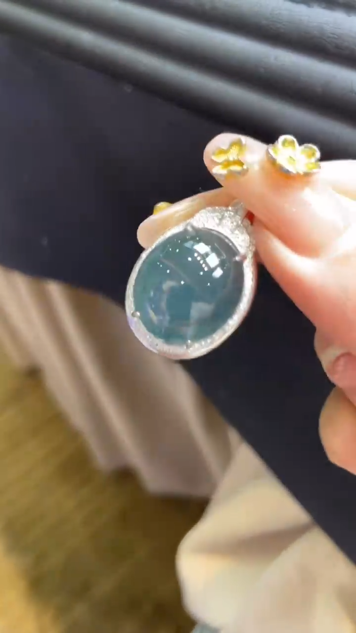 【闪购商品】翡翠颈饰未镶嵌      *153