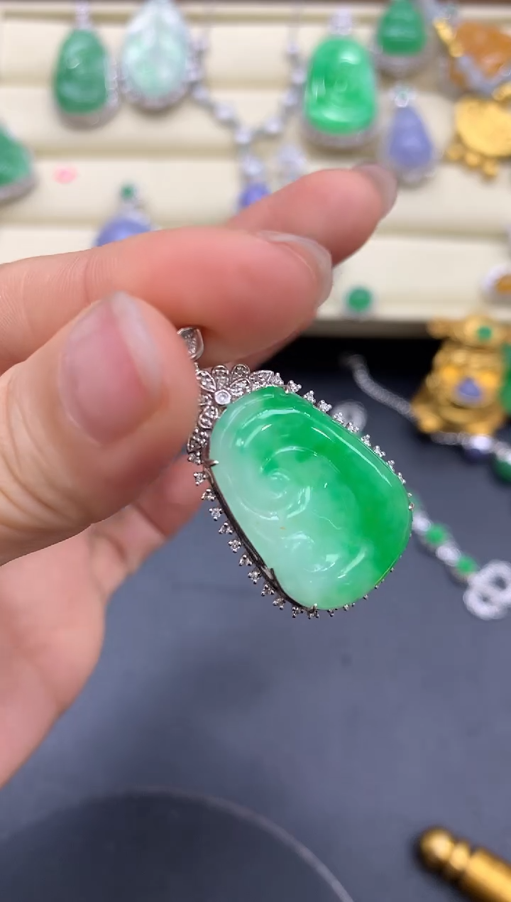 【闪购商品】翡翠颈饰18K金镶嵌482-中国好珍宝