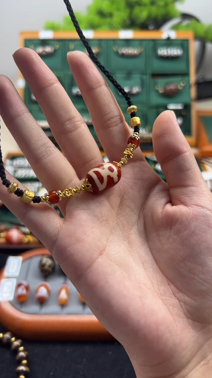 玛瑙/玉髓（覆膜）颈饰合金51.（微瑕随机发货）