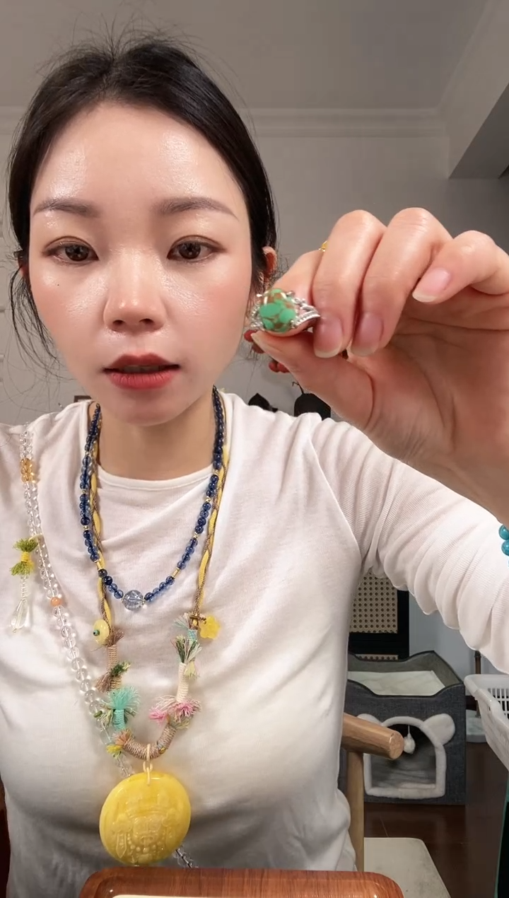 【闪购商品】琥珀颈饰未镶嵌A358AAAAAAA