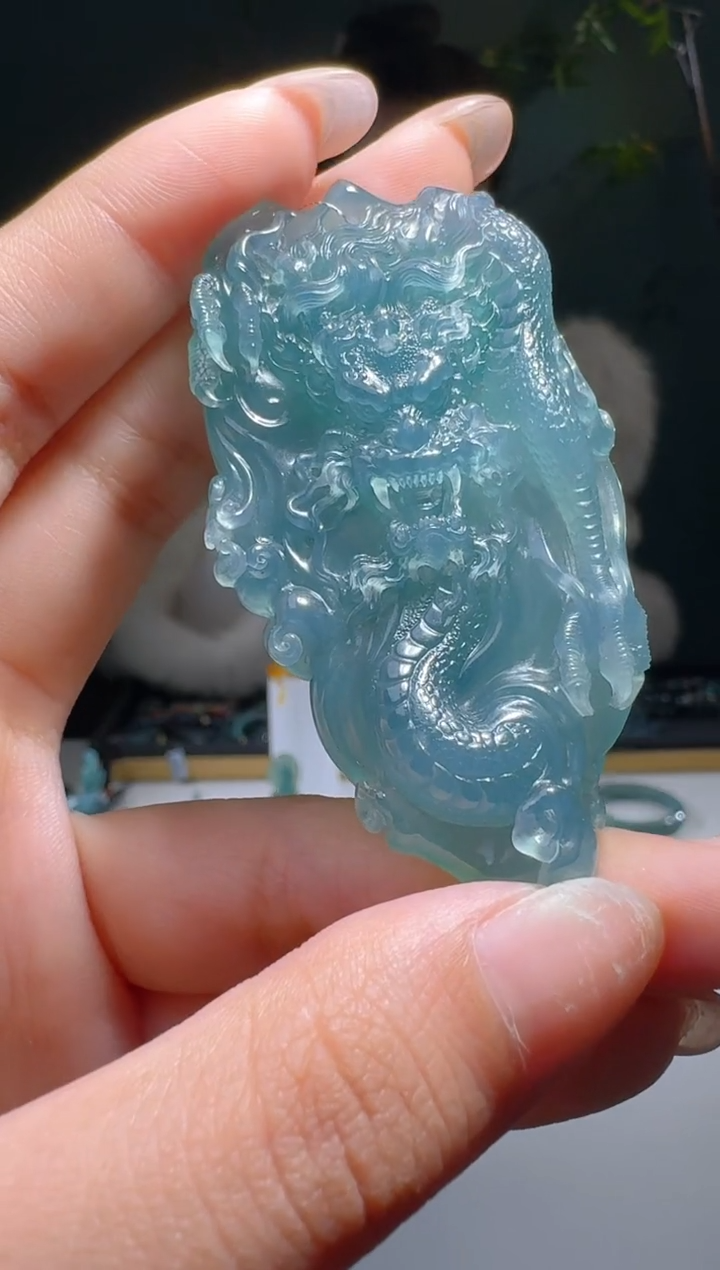 【闪购商品】翡翠颈饰未镶嵌天然A货翡翠龙牌