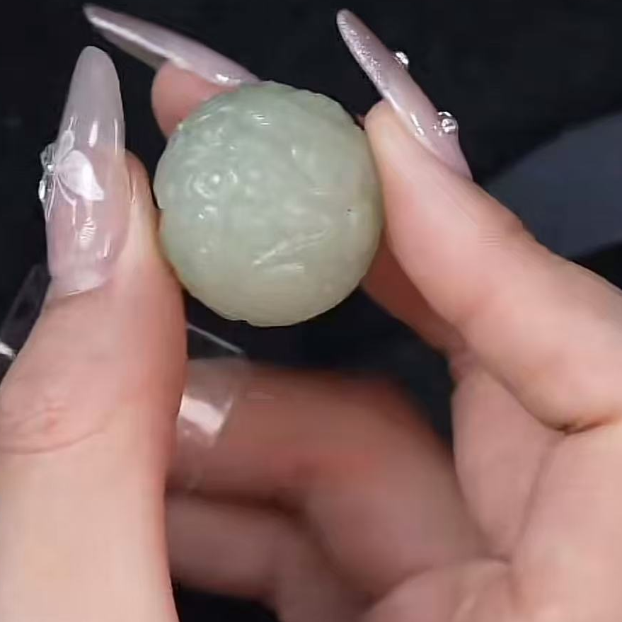 清代和田玉珠子1