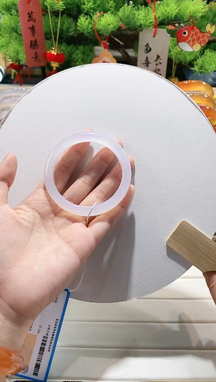 【闪购商品】玛瑙/玉髓手镯未镶嵌117-56.9