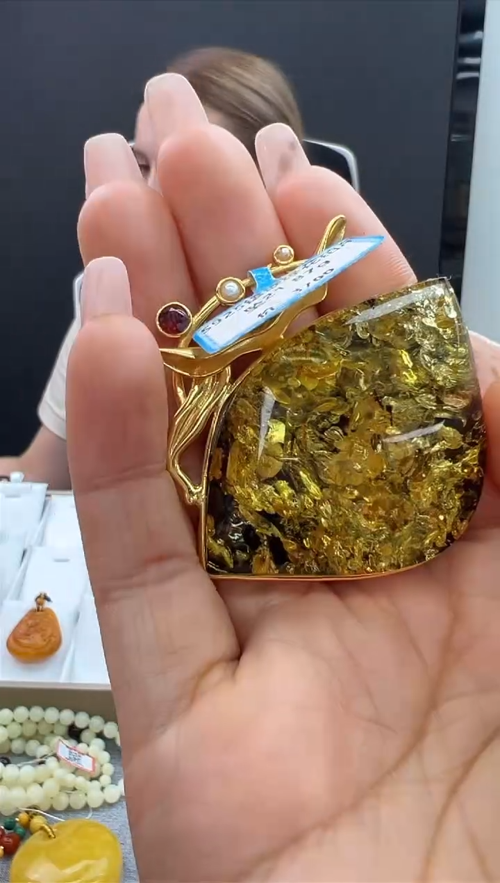 【闪购商品】琥珀颈饰未镶嵌617秒拍号