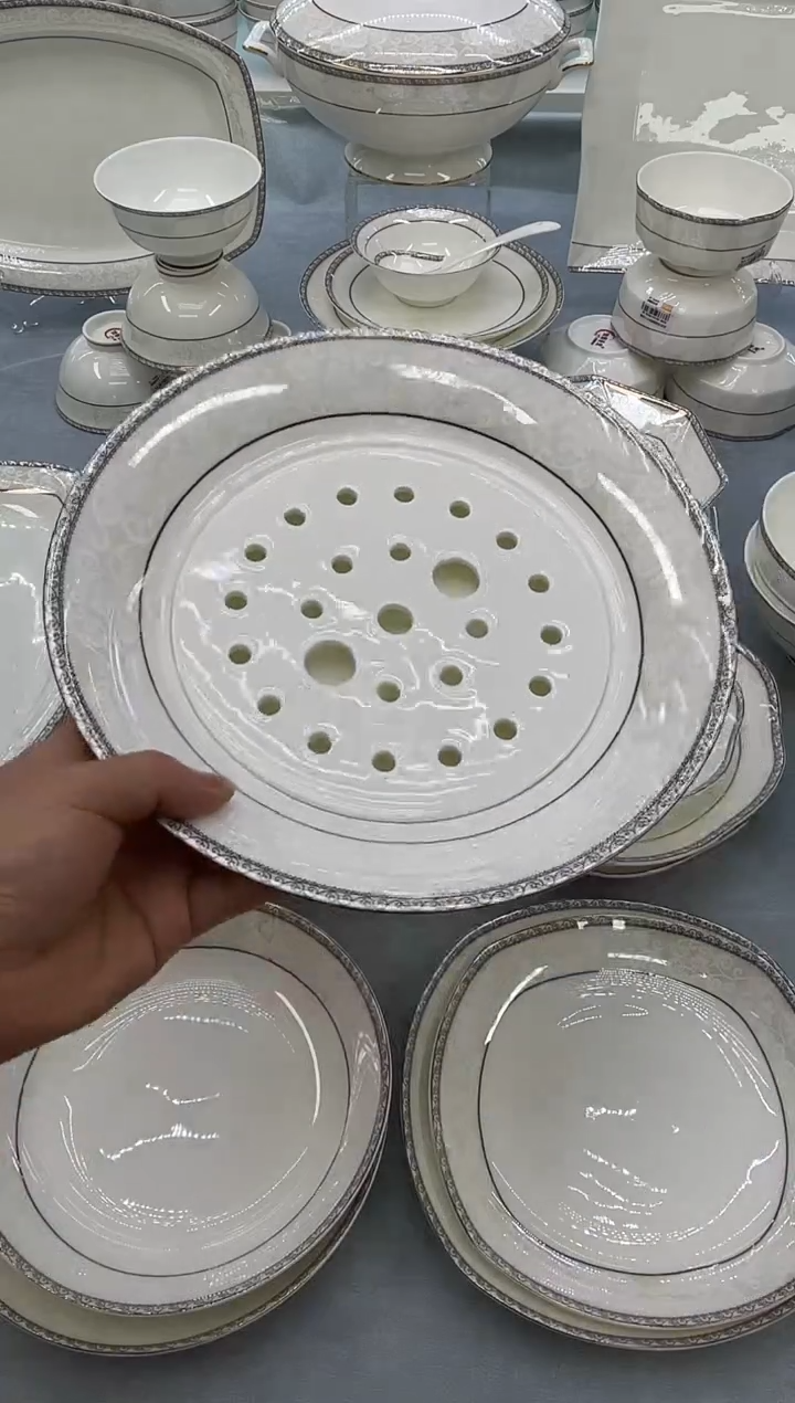 骨瓷玲珑饺子盘1个  