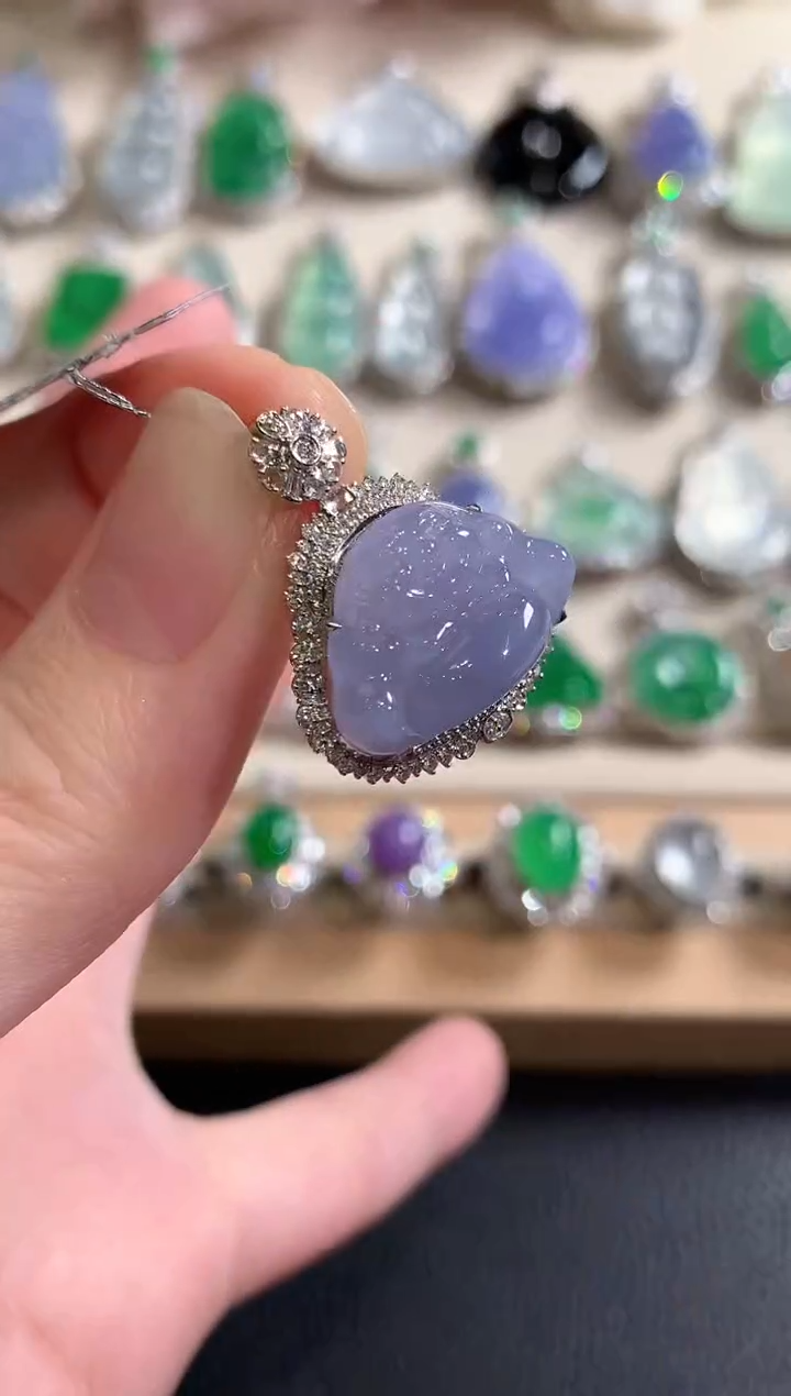 吊坠(不含链)18K金镶嵌翡翠冬日珠宝W65