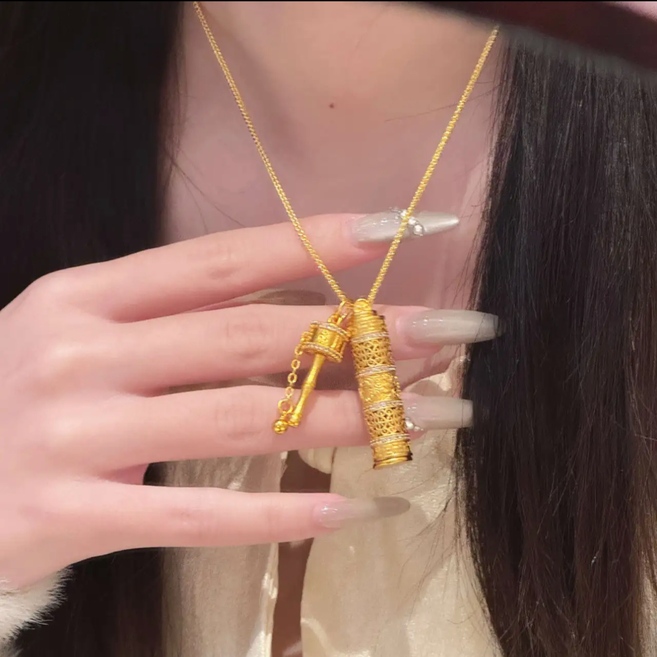 铜合金项链 韦雪同款中式拨浪鼓六字真言随身佛吊坠首饰