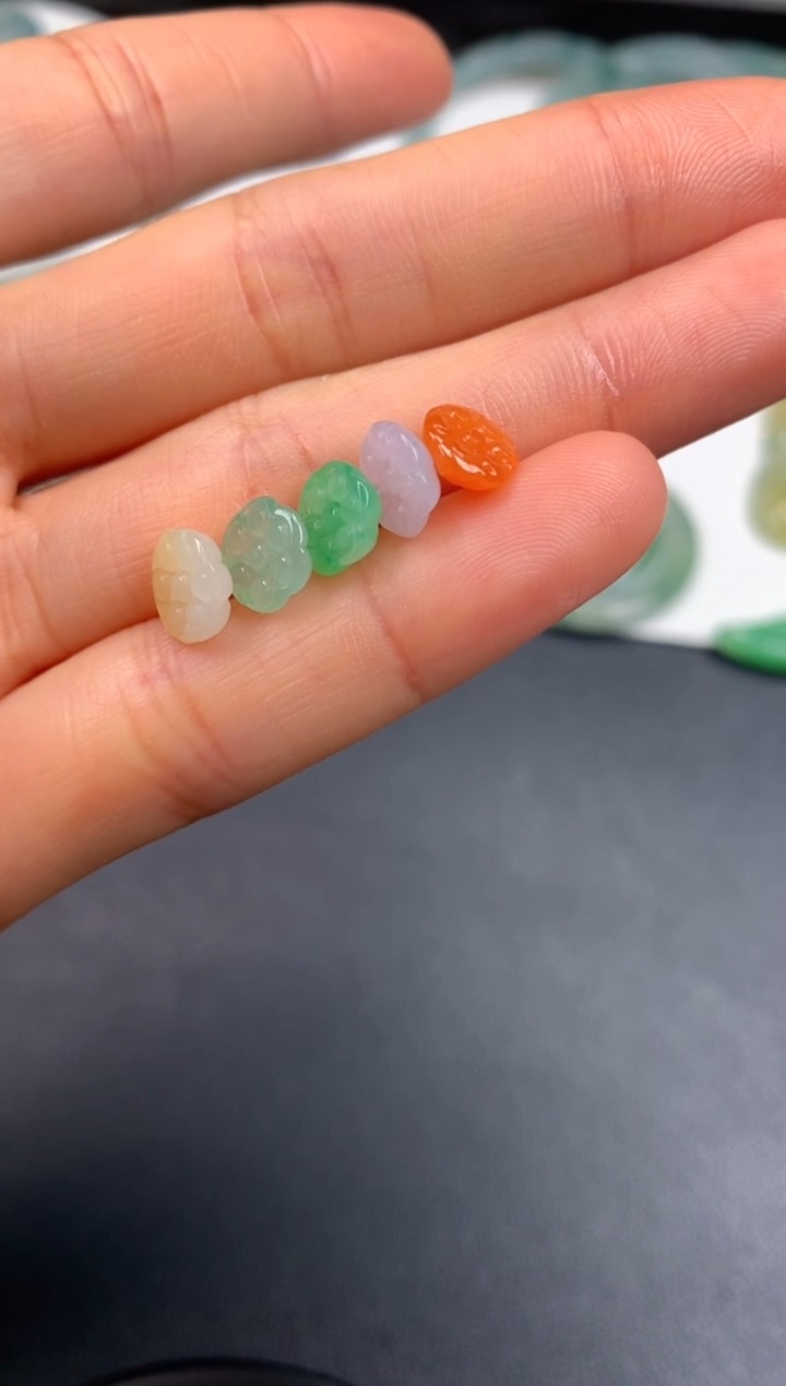 未镶嵌定制翡翠0433552683