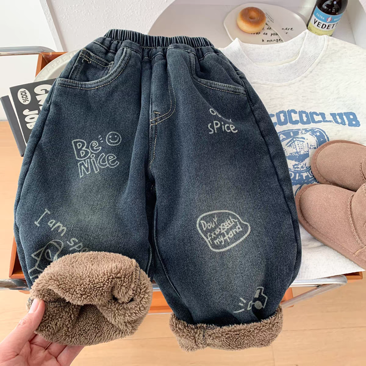 儿童加绒加厚牛仔裤冬装一体绒韩版休闲裤男宝宝羊羔绒柔软老爹裤