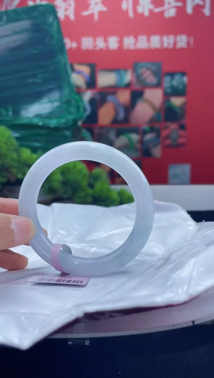 翡翠手镯未镶嵌手镯12