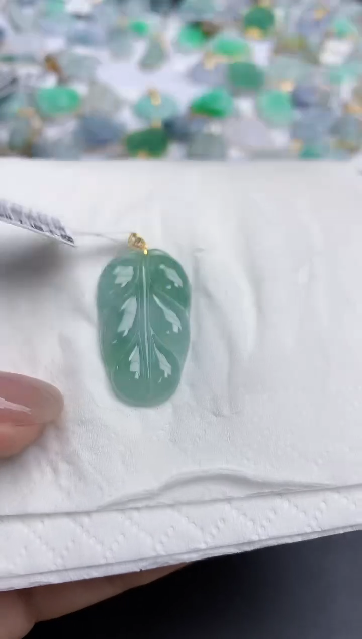 【闪购商品】翡翠颈饰18K金镶嵌天然缅甸翡翠A货