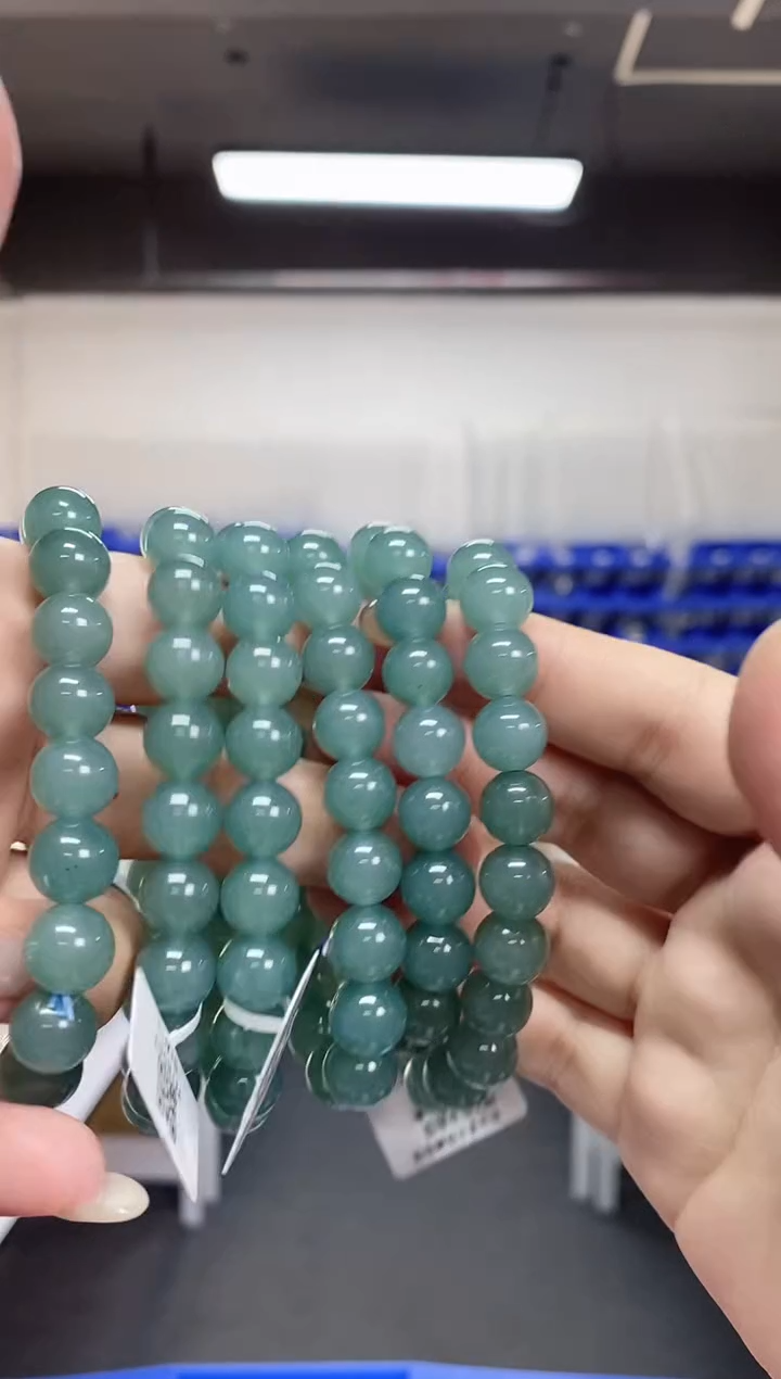 【闪购商品】翡翠手串未镶嵌多样性发其一颜色微差