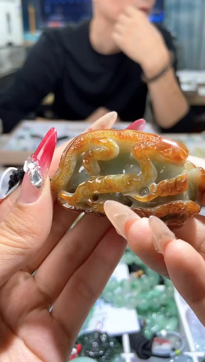 【闪购商品】翡翠颈饰未镶嵌天然缅甸翡翠A货未镶嵌