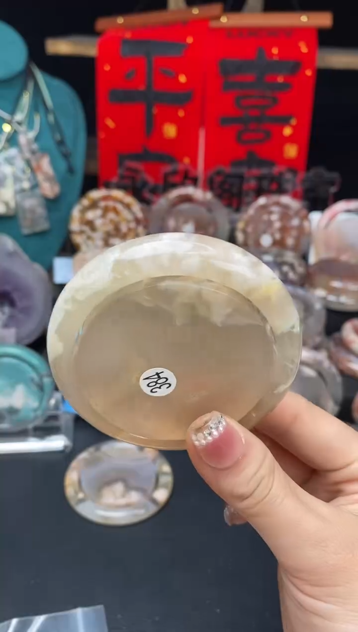 【闪购商品】石英质玉手镯（圆镯）未镶嵌55