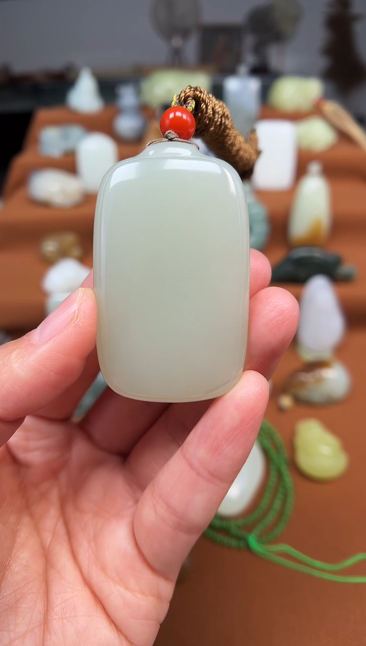 颈饰未镶嵌和田玉Q**G平安牌