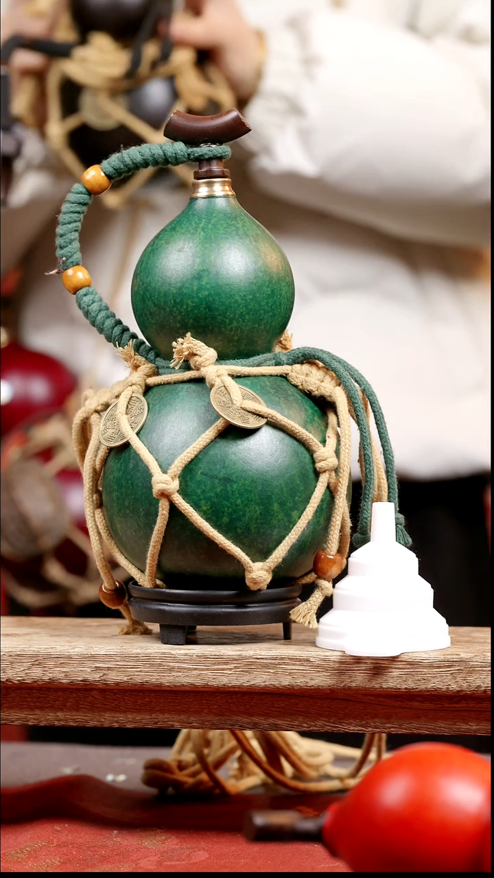 800号纯手工制作天然大漆真葫芦【不包全品介意慎拍】