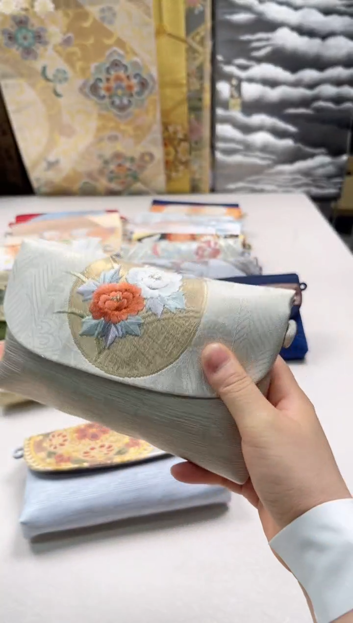 织绣精选默认有色差