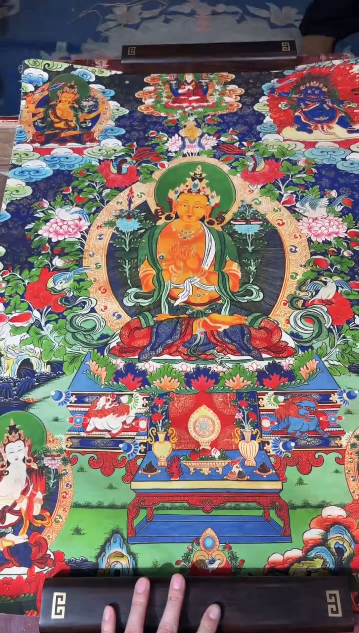 卷轴画龙妹的唐卡tk16