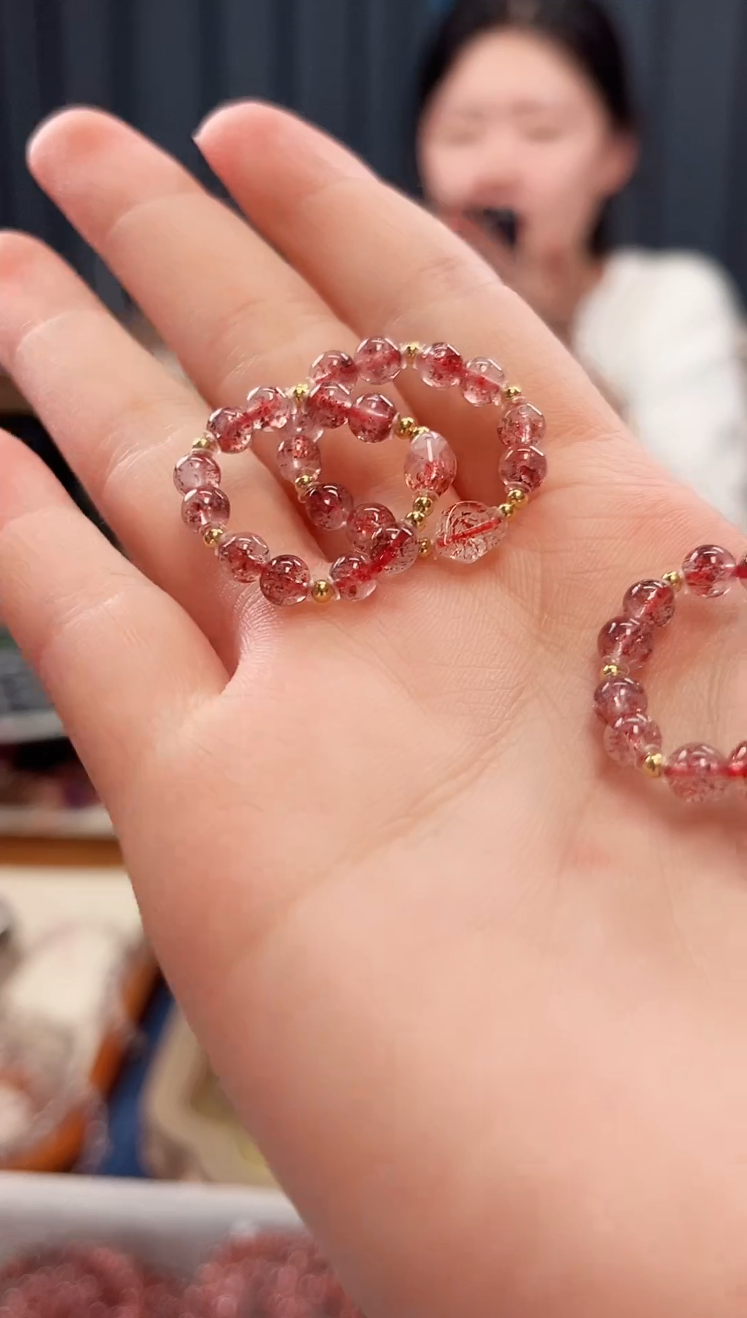未镶嵌手串水晶金草莓超七4mm【多样性发一】