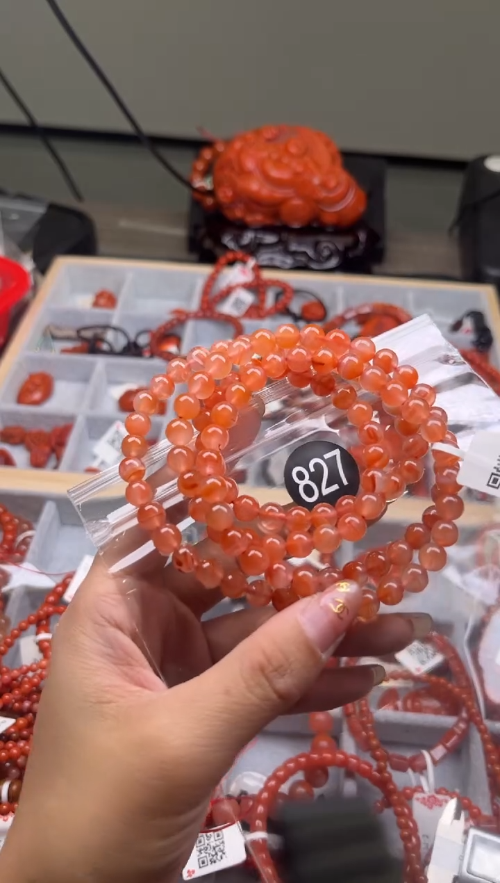 【闪购商品】南红玛瑙珠宝奇石未镶嵌827-7+