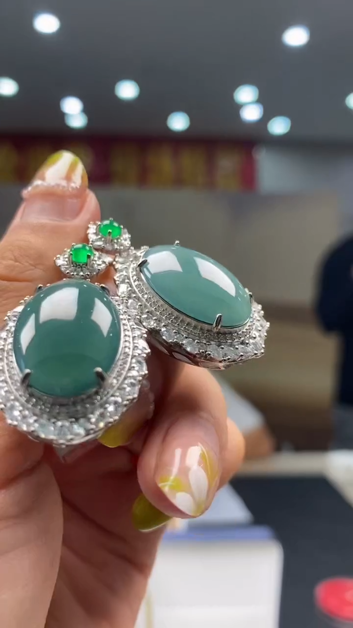 翡翠未镶嵌颈饰多样性发货【只发一件】*q29