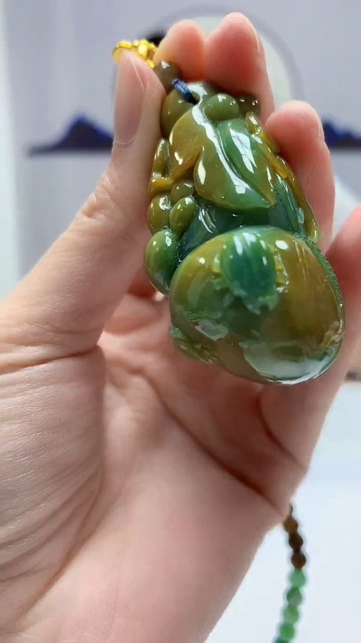 【闪购商品】定制翡翠未镶嵌4812zm-毛货挂件葫芦136