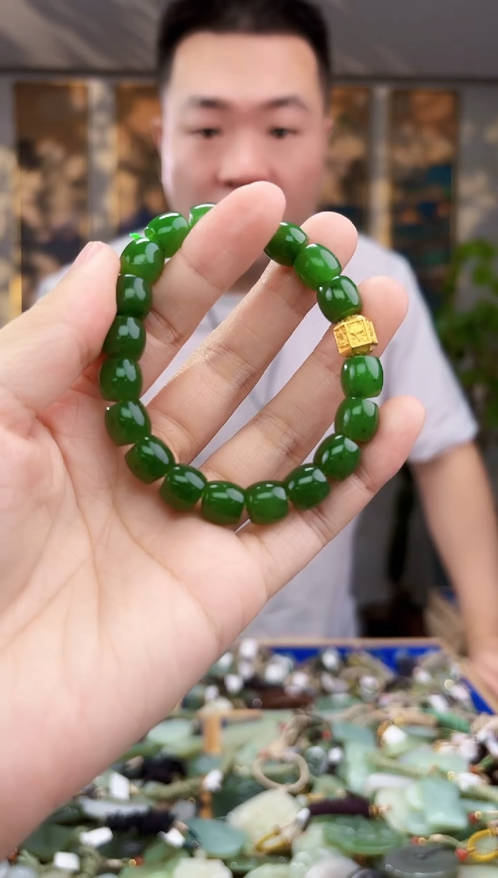 和田玉未镶嵌挂件拍一发一多样性发货