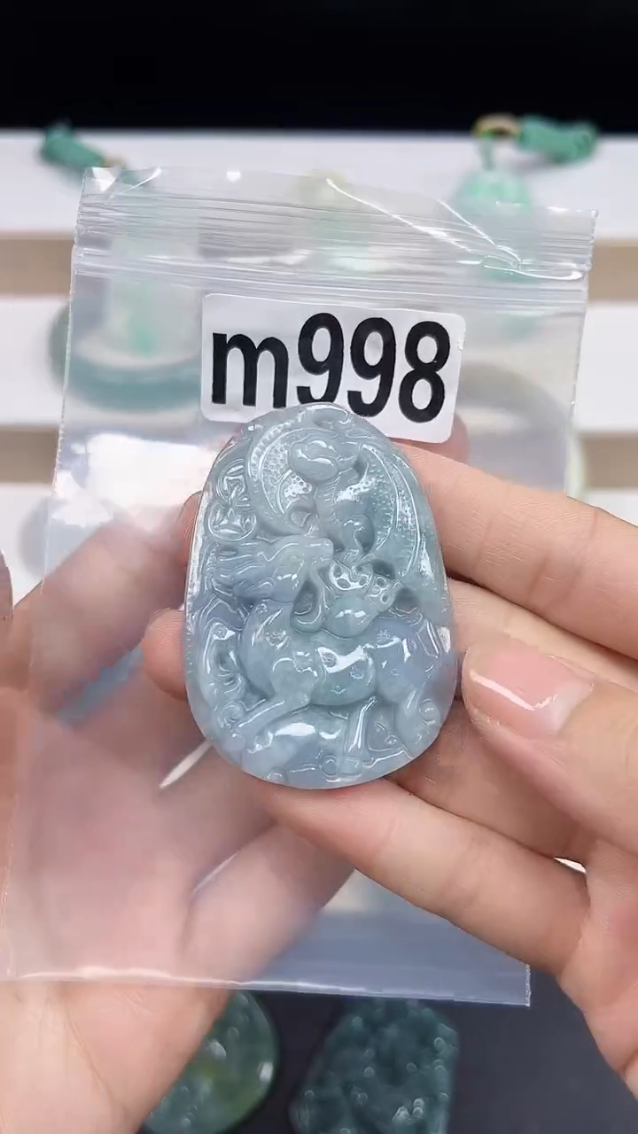 颈饰未镶嵌翡翠翡翠珠宝吊坠挂件
