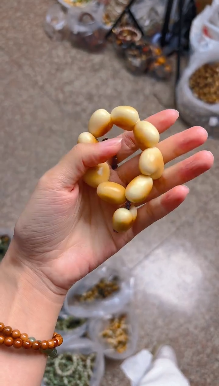 吊坠菩提根/象牙果炭烤爱心手捻 