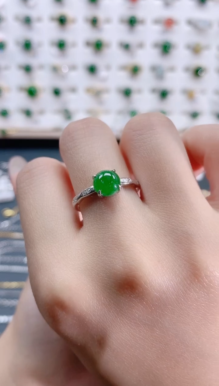 翡翠银S925镶嵌戒指天然翡翠