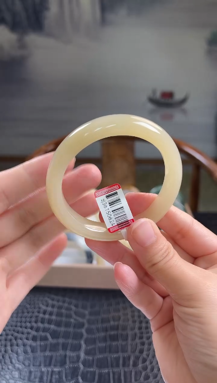 未镶嵌手镯和田玉54+圈口0624