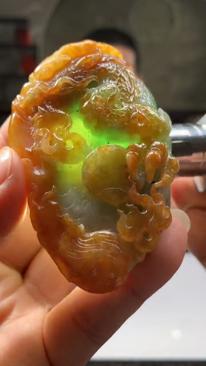 定制翡翠未镶嵌1097hn-毛货挂件