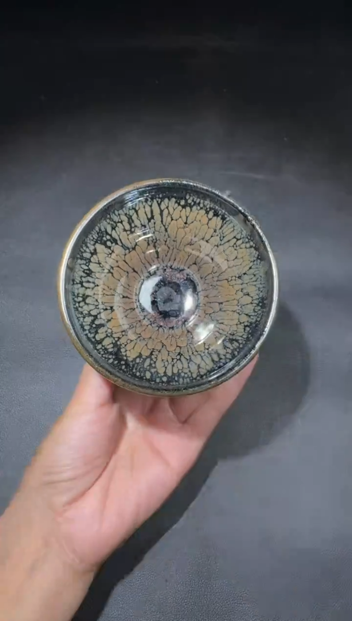 茶盏肖艳水墨牡丹176