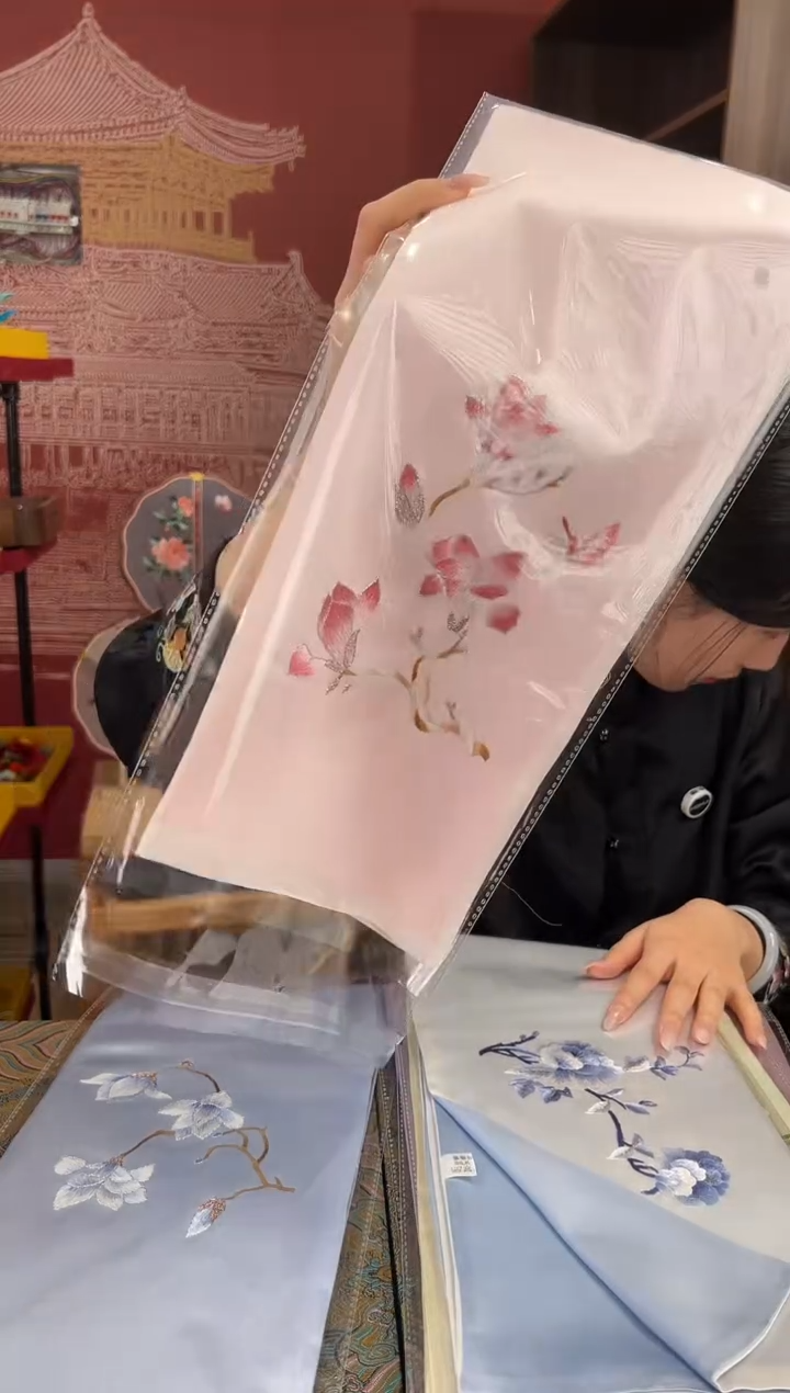 【闪购商品】刺绣苏绣100桑蚕丝丝巾