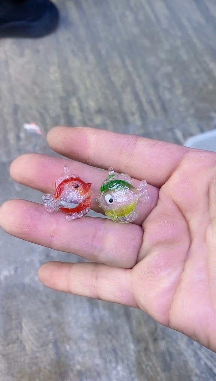 【闪购商品】琉璃手工艺品红绿鱼一对