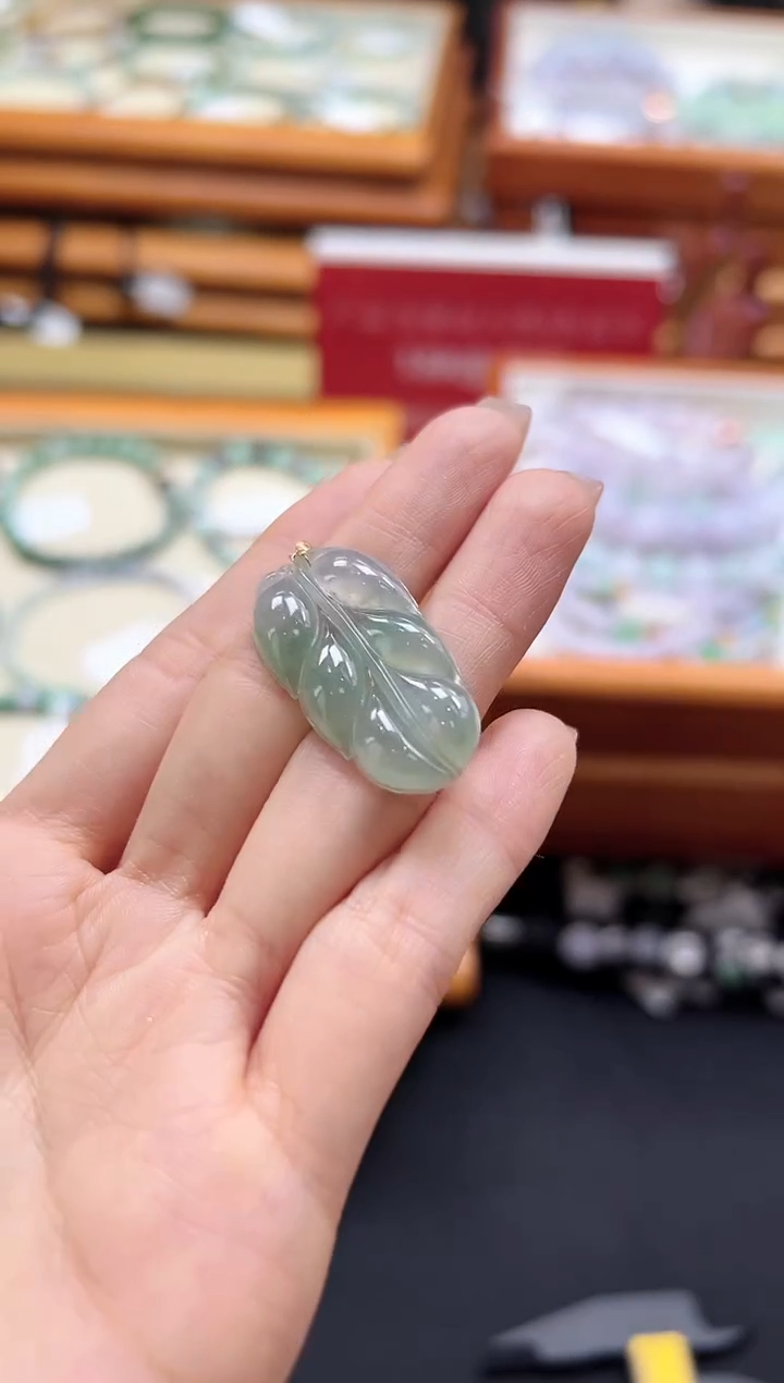 【闪购商品】翡翠18K金镶嵌颈饰TL0312-27