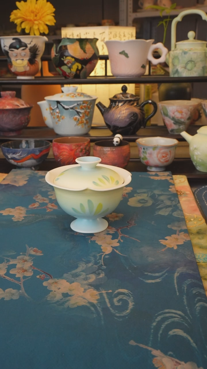 【闪购商品】春系列  手绘雏菊盖碗