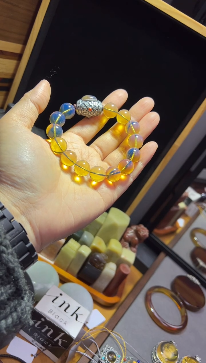 【闪购商品】琥珀颈饰未镶嵌金兰净水手串-蜂
