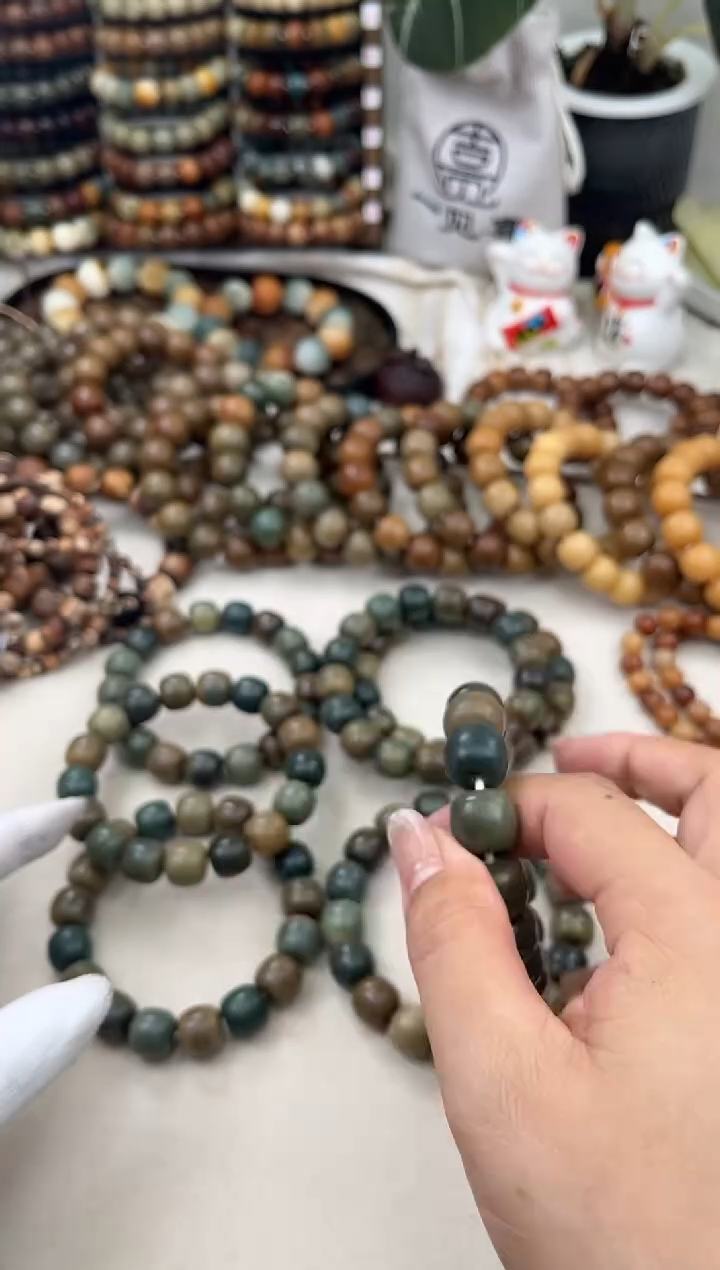 菩提根/象牙果手串a921卡15 干磨猪油膏