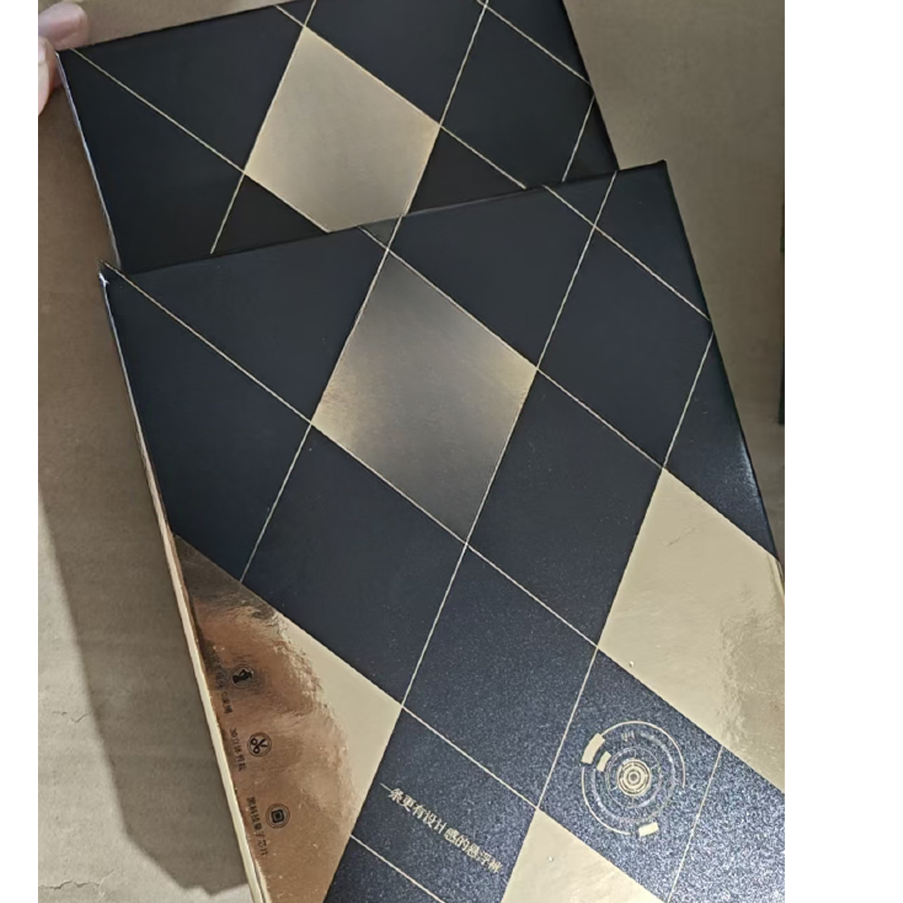 收腹裤 收纳箱密封罐处理