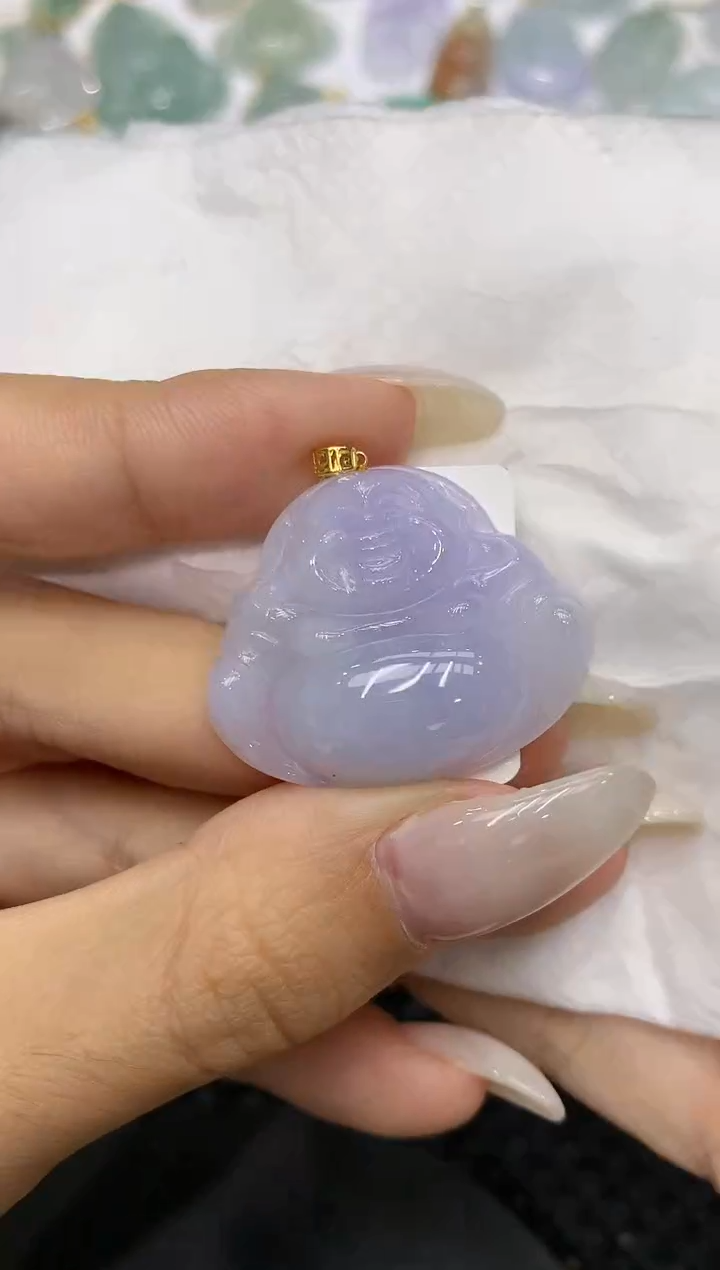 颈饰18K金镶嵌翡翠111111111111B