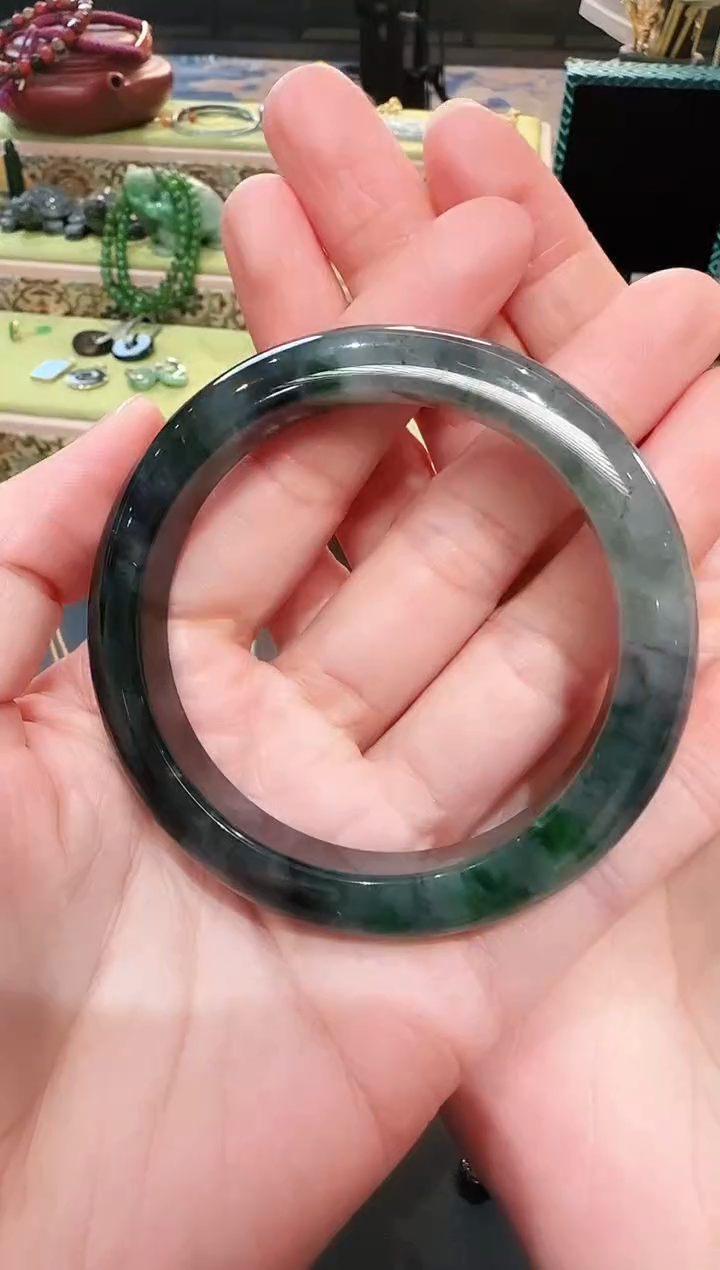 【闪购商品】翡翠手镯未镶嵌手镯