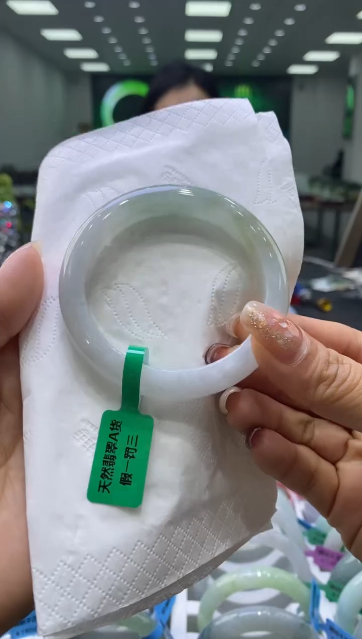 未镶嵌手镯翡翠00003413