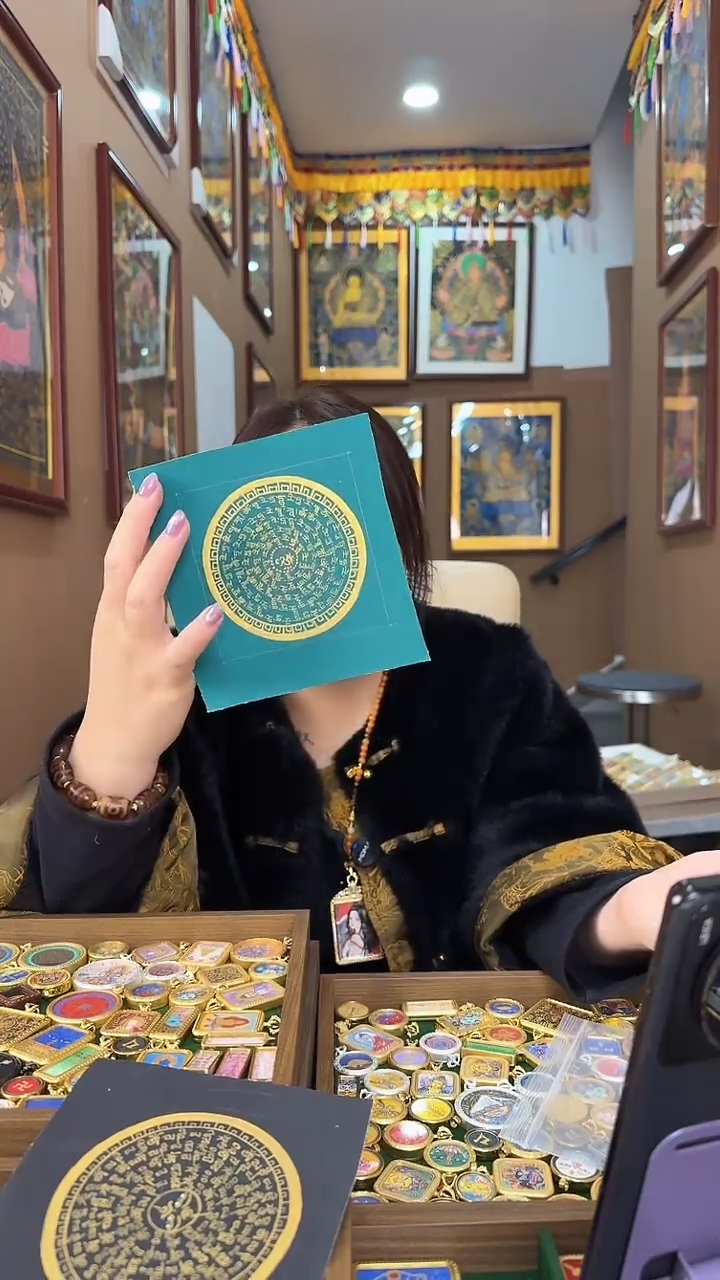 吊坠绿度母心咒-纯手绘唐卡